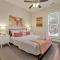 OSU and Short North 4 Bedroom Patio and Garage with EV