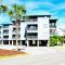The Sandy Turtle All New Modern Oceanfront Condo w Pool - 默特尔比奇
