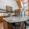 Luxe Hot Springs Cabin w/Pond and Game Room! - Pearcy