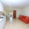 RiverSide Old Town large Charming Apartment