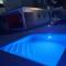 Bas de villa avec piscine privée - Bleu Azur