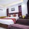 Hotel White Grand Shimla-near ISBT bus stand- Fully Air Conditioner - Шімла