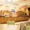 Holiday Inn Express Hotel & Suites Chicago South Lansing, an IHG Hotel - Lansing