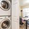Cozy House 10min to Monuments! 10min to DC by CozySuites