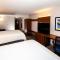 Holiday Inn Express Hotel & Suites Chicago South Lansing by IHG - لانسينغ