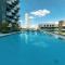Spacious Balcony, 1BR, Pool, Full Kitchen at JVC - Dubaj