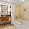 2BR 3BA CozySuites Hard Rock and Ocean Casino