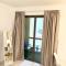 Seaside Spacious Studio with Vibrant Vibes in JBR By SWEET HOMES - Dubaj