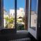 One bedroom apartement with furnished terrace and wifi at Matino