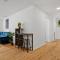 Lit Living - Luxury House - Box Spring - Parking - Exclusive Kitchen