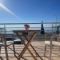 One minute to the beach