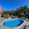 Guest house or Loft with summer Pool - Bro