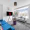 3-Bed, Sleeps 6, Near M1/M62