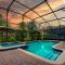 Heated Pool + Waterpark + Lazy River + Sleeps 15 - Davenport