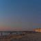 Absolute Beachfront - The Cloisters at Albert Hall - Glenelg