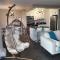 Smart Stylish Downtown Condo- 2 bedrooms - 萨斯卡通