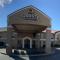 Quality Inn & Suites Pine Bluff