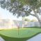 Snook Haven - Hot Tub, Pool, Minigolf, Dog Space - Largo