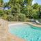 6 Bedroom Stunning Home In Aups