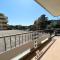 Flat for 5 with shared pool 180m from the beach