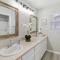 5BR 3BA Home - King Beds - Fast Wifi home