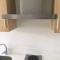 Private condo w/ balcony near Batasan, Ateneo, UP, Diliman, The Residences at Commonwealth - 马尼拉