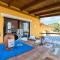 Stintino Villa Solara per 8 persone vista mare con piscina