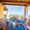 Stintino Villa Solara per 8 persone vista mare con piscina
