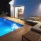 Villa Avril piscina privada y amplias terrazas