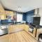 Casa Crusoe - Part of the The Bay Filey Holiday Village with pool, gym and direct beach access, pub, restaurant, tennis and meadows walks