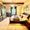 Gaia Holiday Home