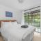 Kooyong, Kangaroo Valley
