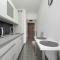 Klimasa White&Blue Apartment with Balcony in Wrocław by Noclegi Renters - 弗罗茨瓦夫