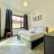 Bonora Suites with Sharing Living room and Kitchen