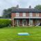 The Hall Farm Bed And Breakfast - Tilbrook