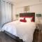 Modern 2 Bedroom Unit in District Six - 开普敦