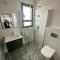 O&O Group-Charming 4BR APT with Stellar Sea View - Bat Jám