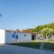 A Factoria Beach House by Prishomes