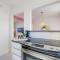 Free Parking, Bay View, Pool, Step To Beach - Hollywood