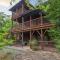 Firefly Lodge Private Log Cabin with Mountain Views! - Блек-Маунтін
