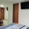 Hotel Colonial House
