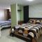 Hotel Colonial House