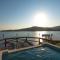 El Palacio Rosa on Blue Lagoon 2BR Beachfront Suite on pristine & quiet bay w incredible views