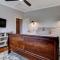 West End Loft - Downtown 5 min walk to River St - Саванна