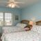 Fishful Thinking Canal front with boat dock Ocean Views kayak and paddle board - أوشن إيسل بيتش