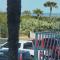 Atrium Condo Deluxe - Sleeps 4 Guests 105