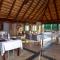 Kubu Bush Lodge - Hoedspruit Kubu Bush Lodge - Hoedspruit