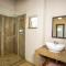 Kubu Bush Lodge