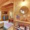 Toccoa Waterfront Hideaway Hot Tub and Fire Pit! - 米纳勒尔布拉夫
