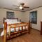 Cozy Cabin: w/ Balcony, Pool Table, Fire pit & BBQ